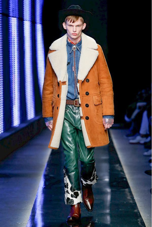 ropa vaquera para hombre moderna