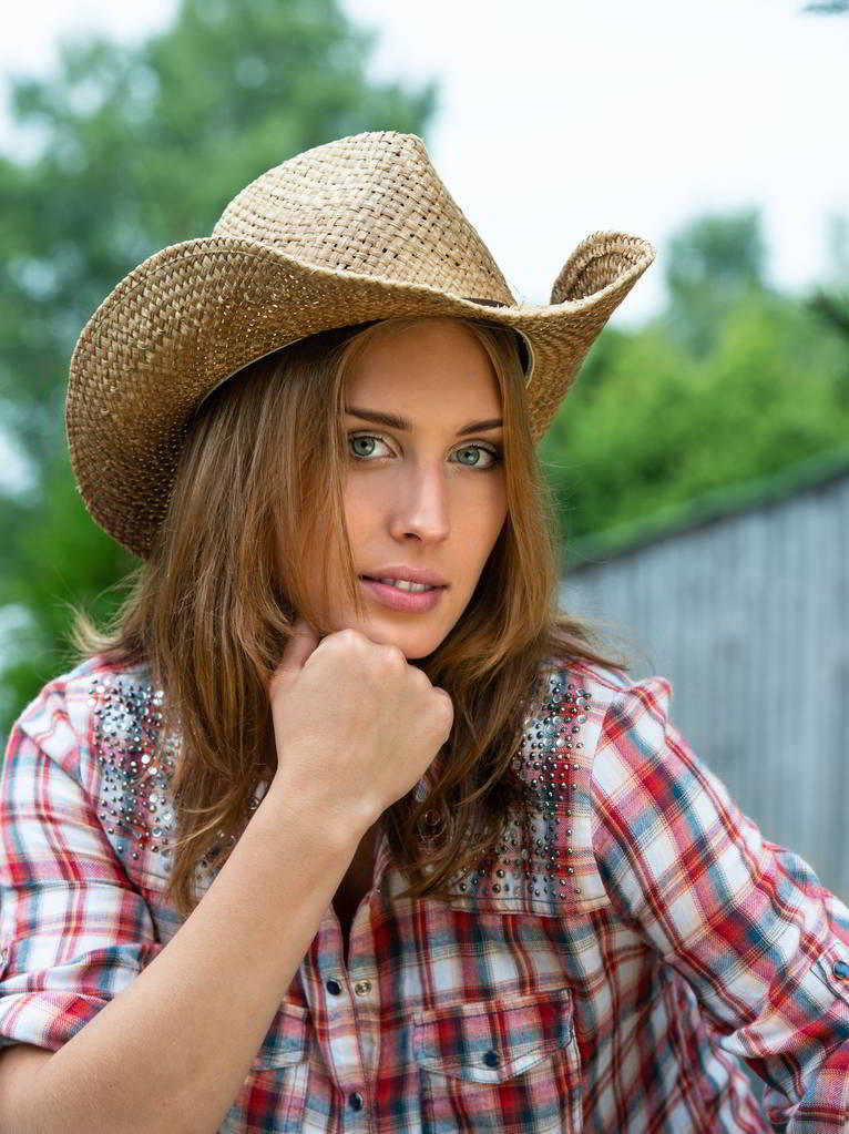 sombreros de palma vaqueros: joven