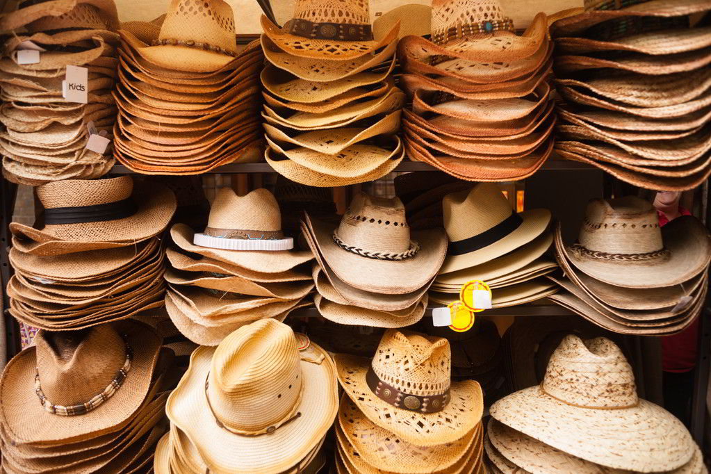 Un Sombrero de Vaquero Económico.
